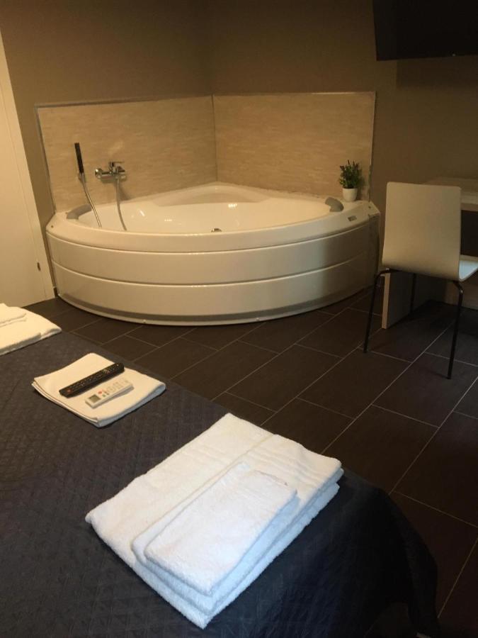 Hh Hermoso Housing Aparthotel *