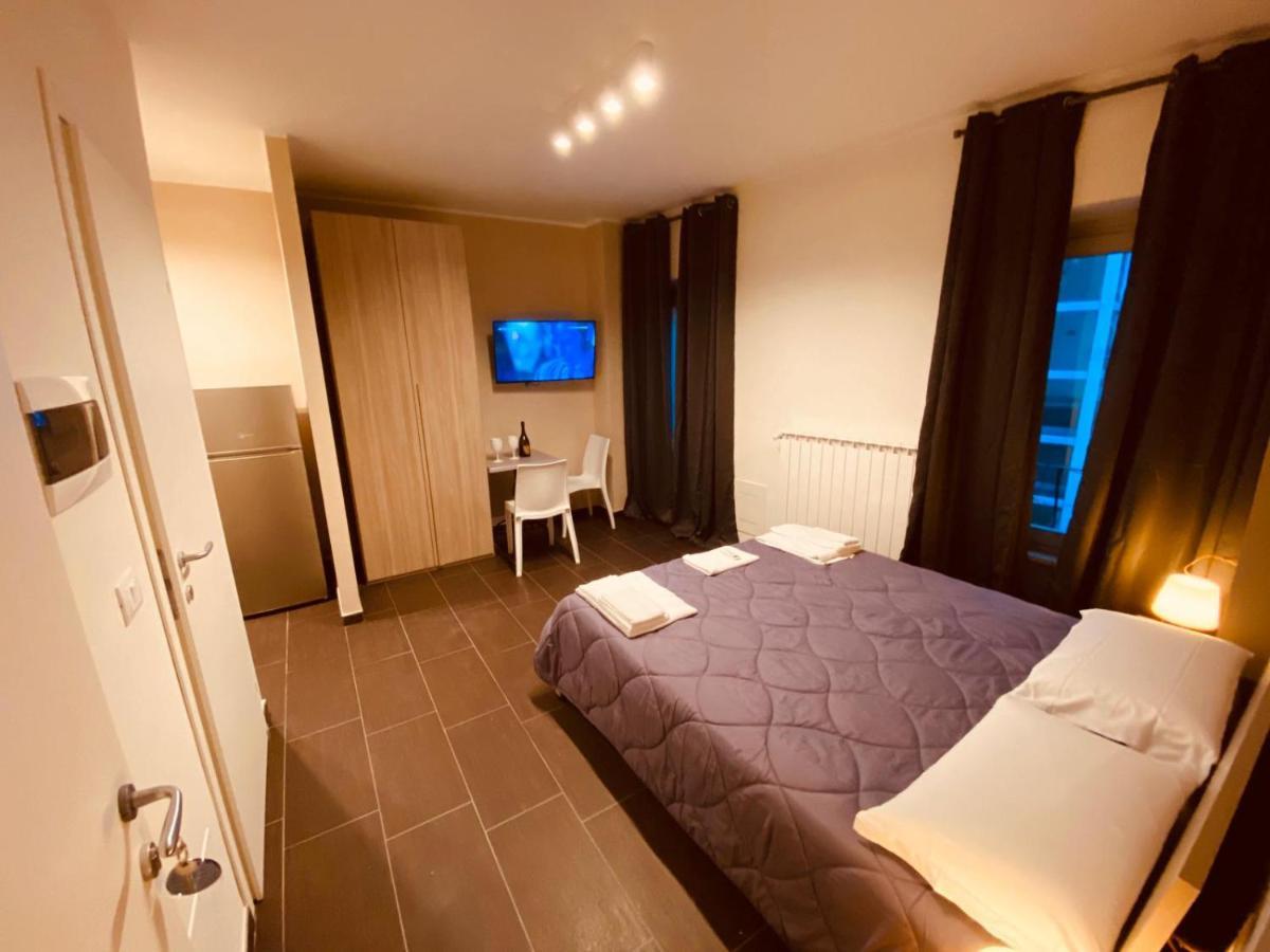 Hh Hermoso Housing Aparthotel