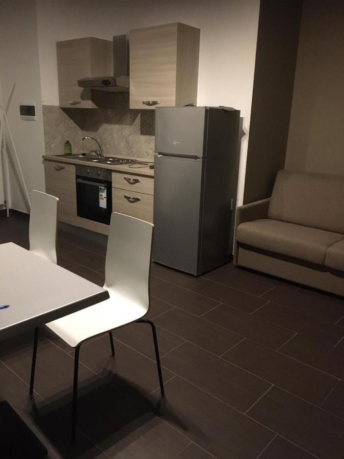 Hh Hermoso Housing Aparthotel *