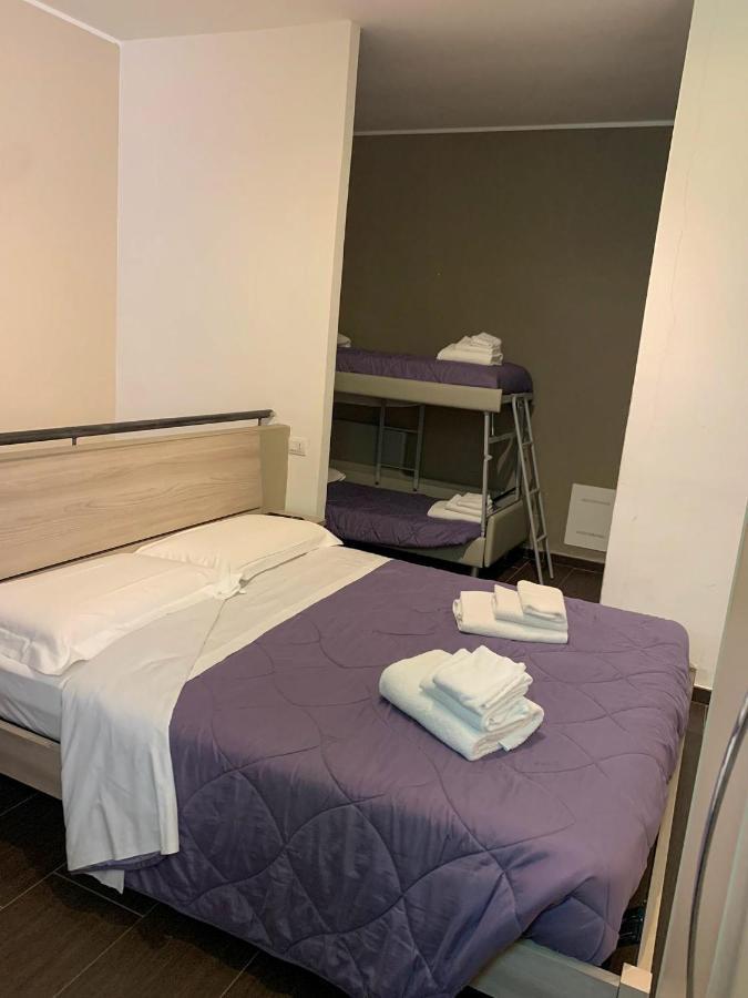 Hh Hermoso Housing Aparthotel *